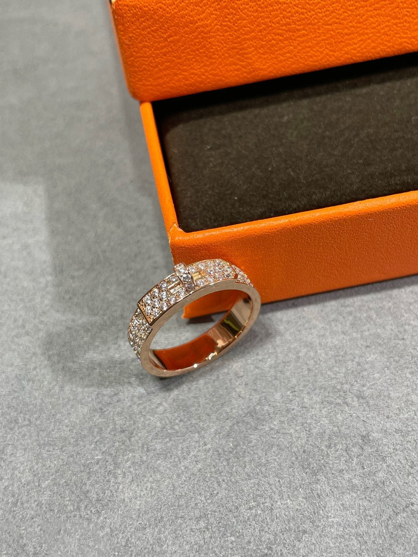 [LUXORA]KELLY PINK GOLD DIAMOND RING