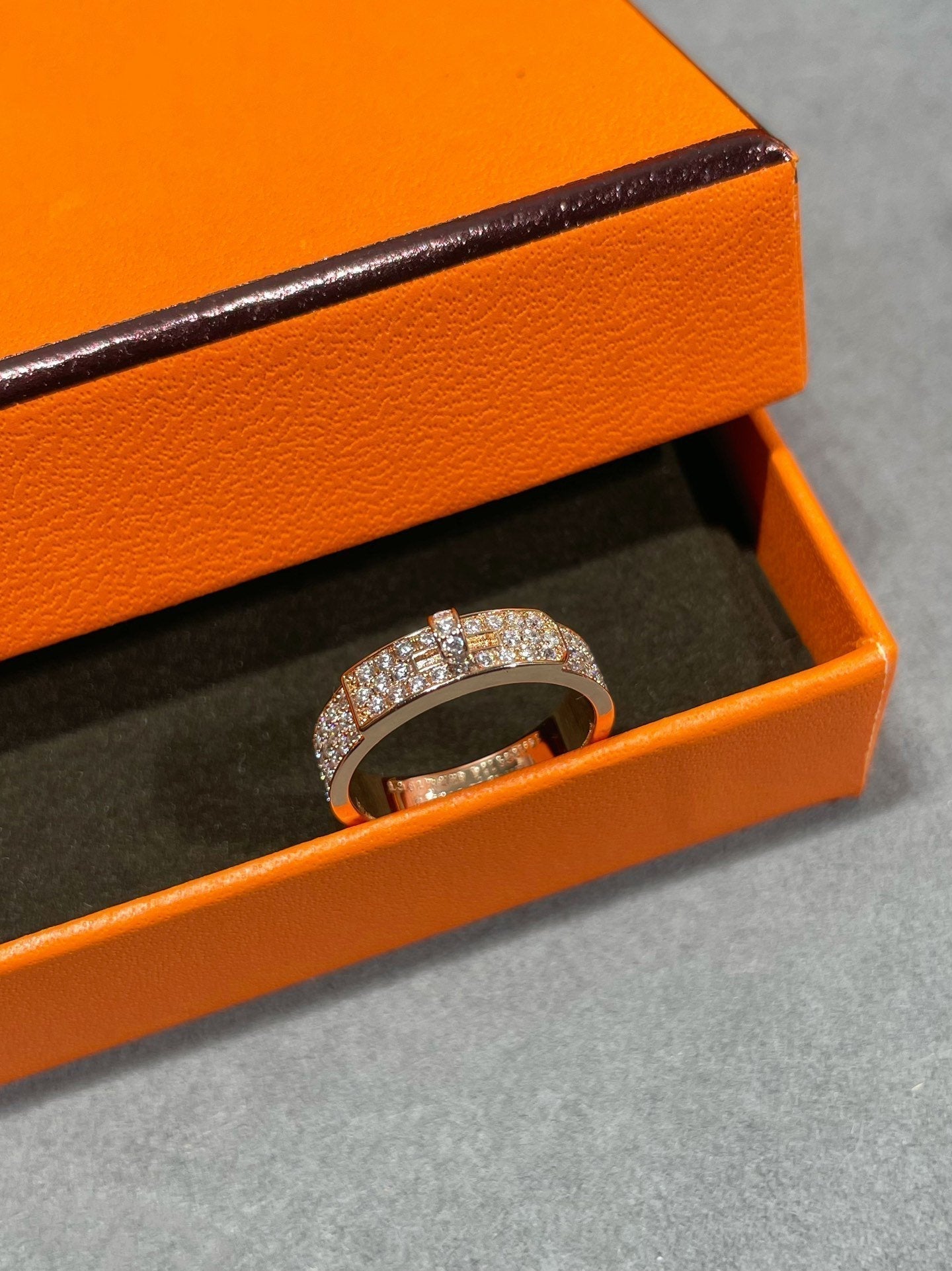 [LUXORA]KELLY PINK GOLD DIAMOND RING