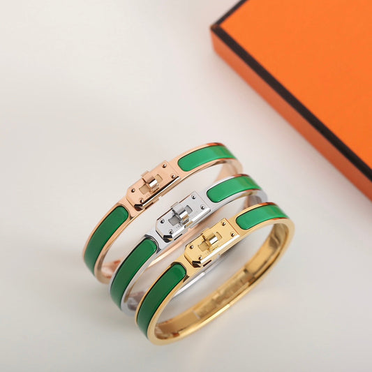 [LUXORA]HM KELLY GREEN ARMBAND