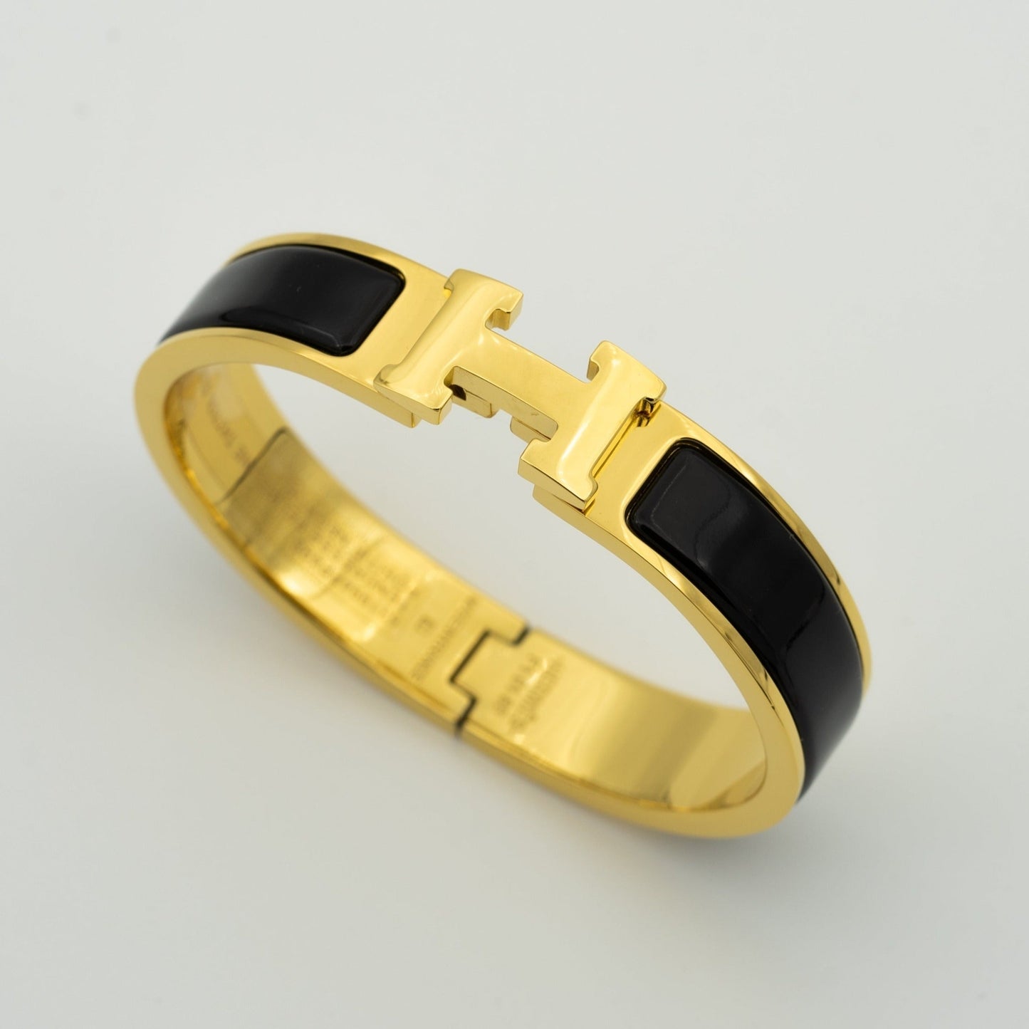 [LUXORA]H BLACK BRACELET