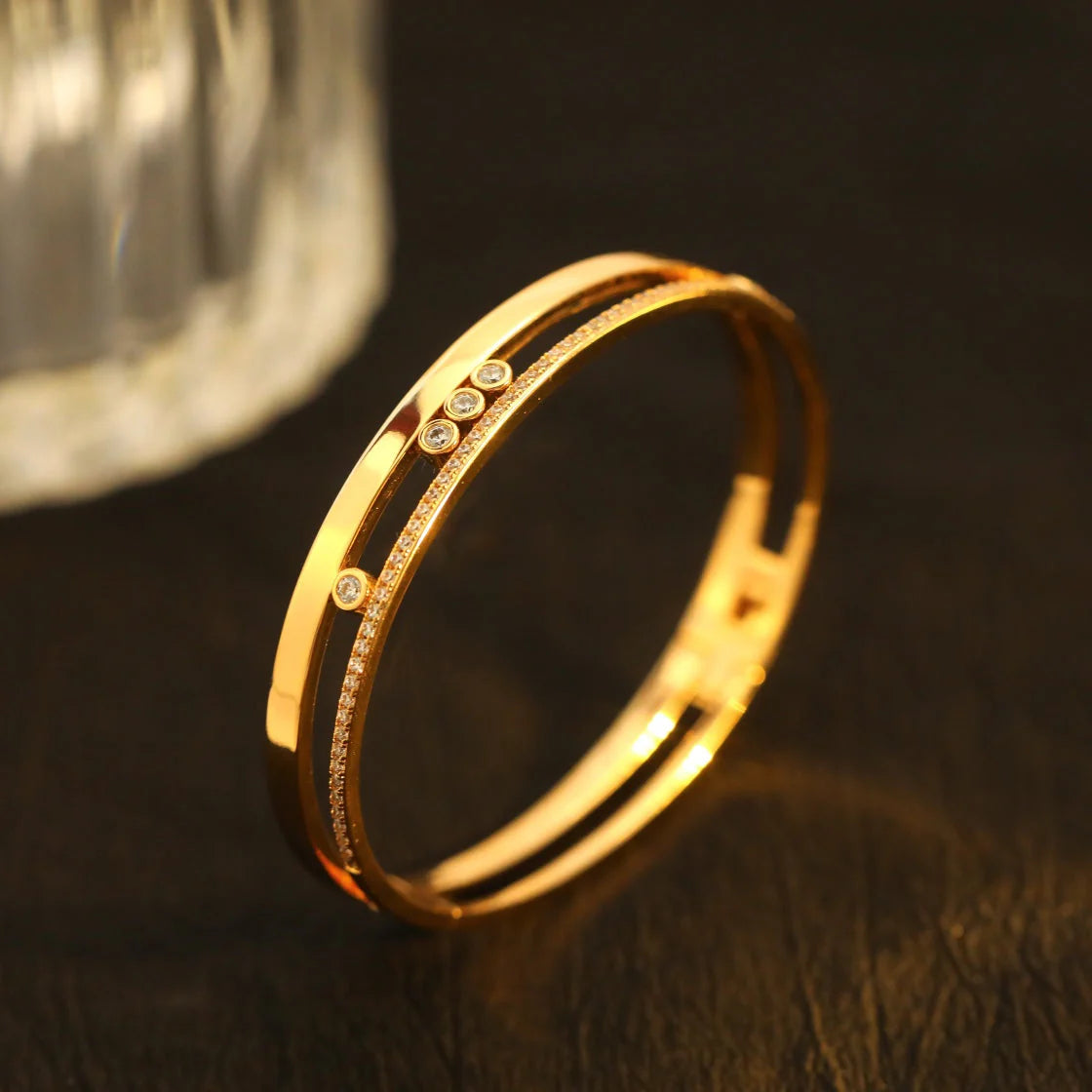 [LUXORA]Move Romane Diamond Bangle Bracelet