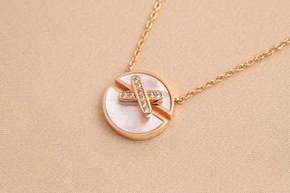 [LUXORA]JEUX DE PINK GOLD DIAMOND NECKLACE