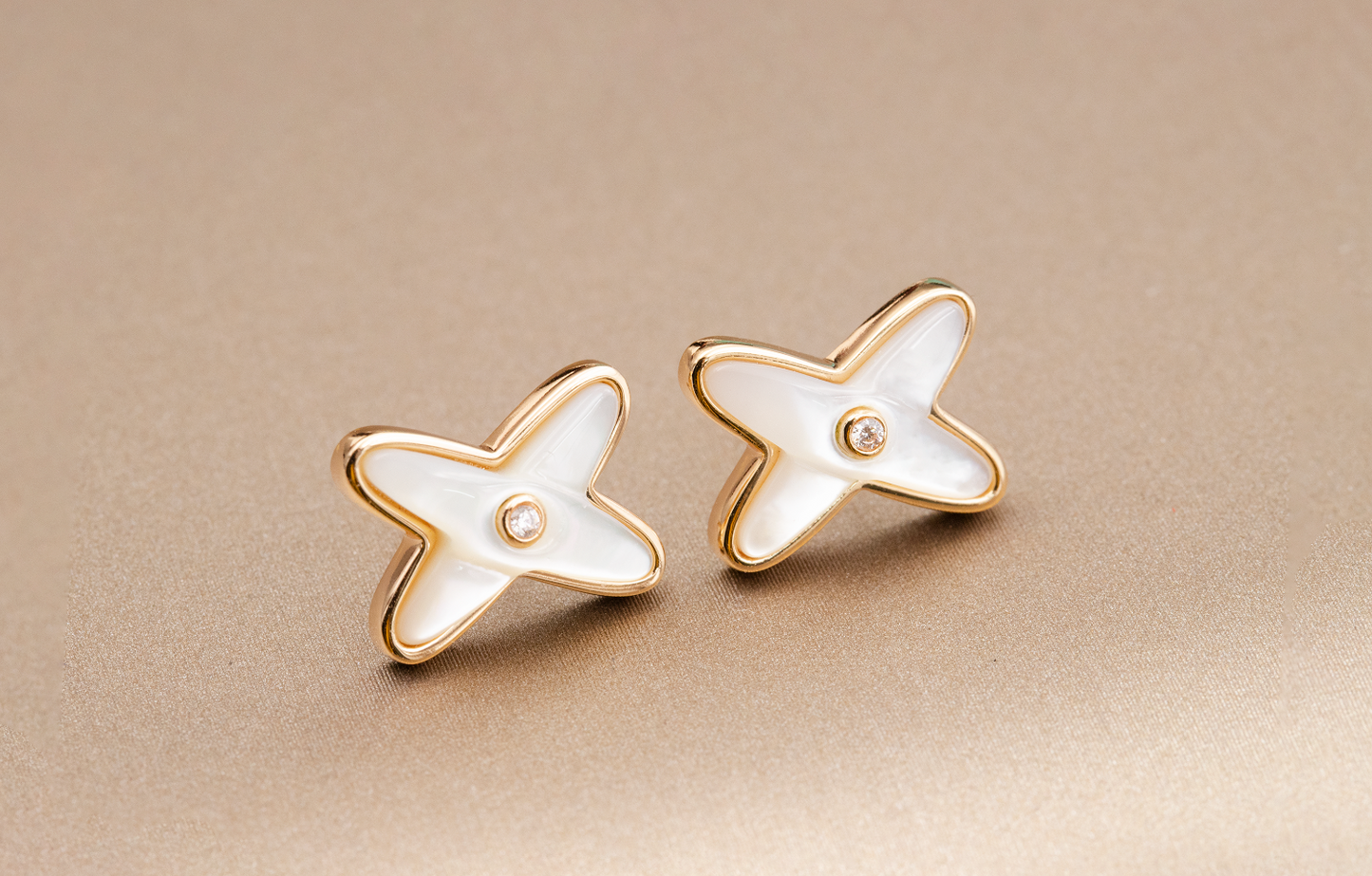 [LUXORA]JEUX DE WHITE MOP ROSE GOLD DIAMOND EARRINGS