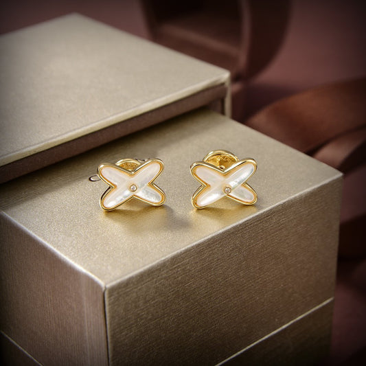[LUXORA]JEUX DE WHITE MOP GOLD DIAMOND EARRINGS