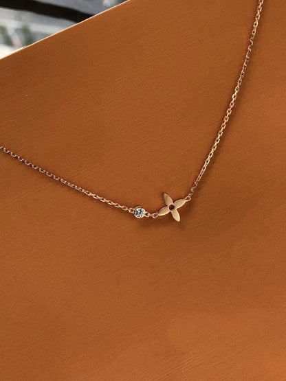 [LUXORA]BLOSSOM PENDANT PINK GOLD AND DIAMOND