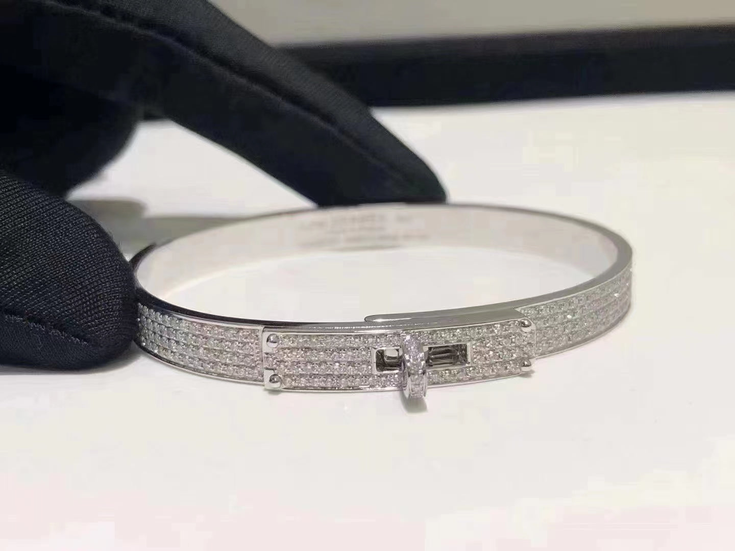[LUXORA]HM KELLY BRACELET IN SILVER AND FULL PAVE DIAMOND