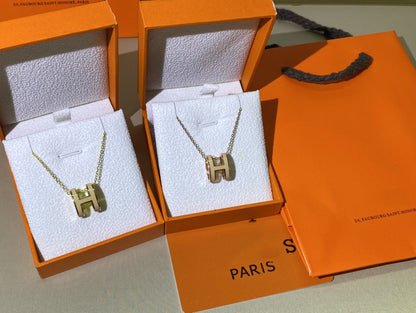 [LUXORA]HM CLIC YELLOW ENAMEL GOLD NECKLACE