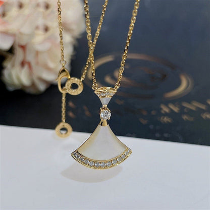 [LUXORA]DREAM NECKLACE MOP GOLD DIAMOND