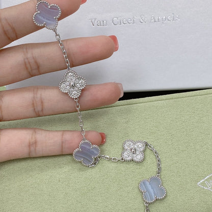 [LUXORA] CLOVER 5 MOTIF PURPLE CHALCEDONY BRACELET COLLECTION