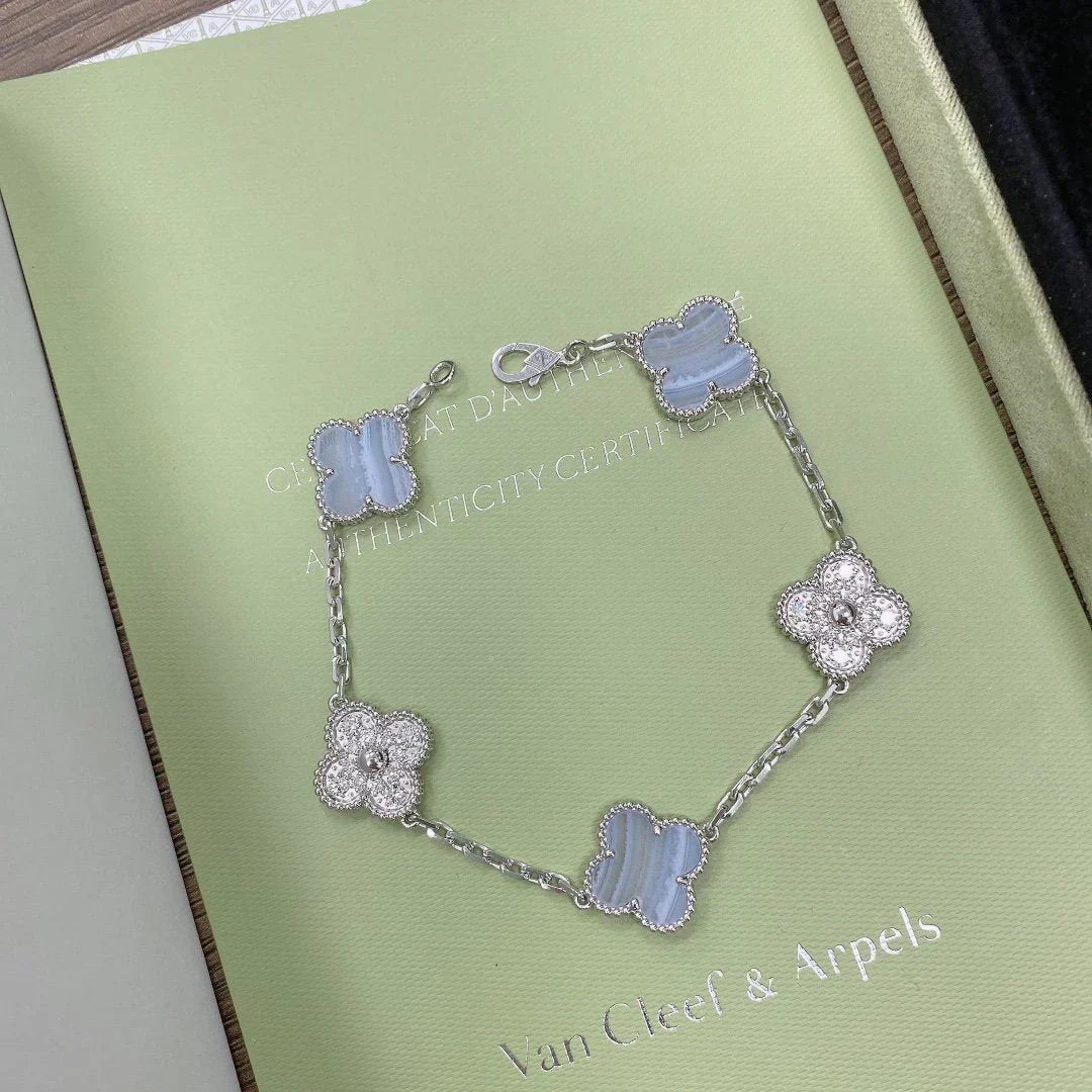 [LUXORA] CLOVER 5 MOTIF PURPLE CHALCEDONY BRACELET COLLECTION