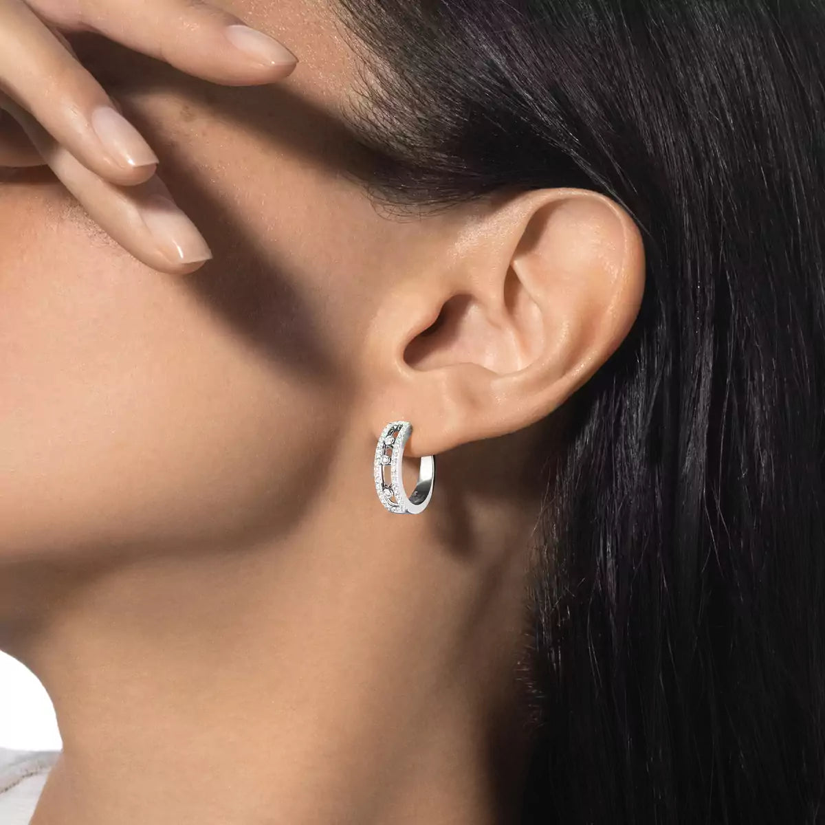 [LUXORA]Diamond Pave_ Hoop Earrings Move