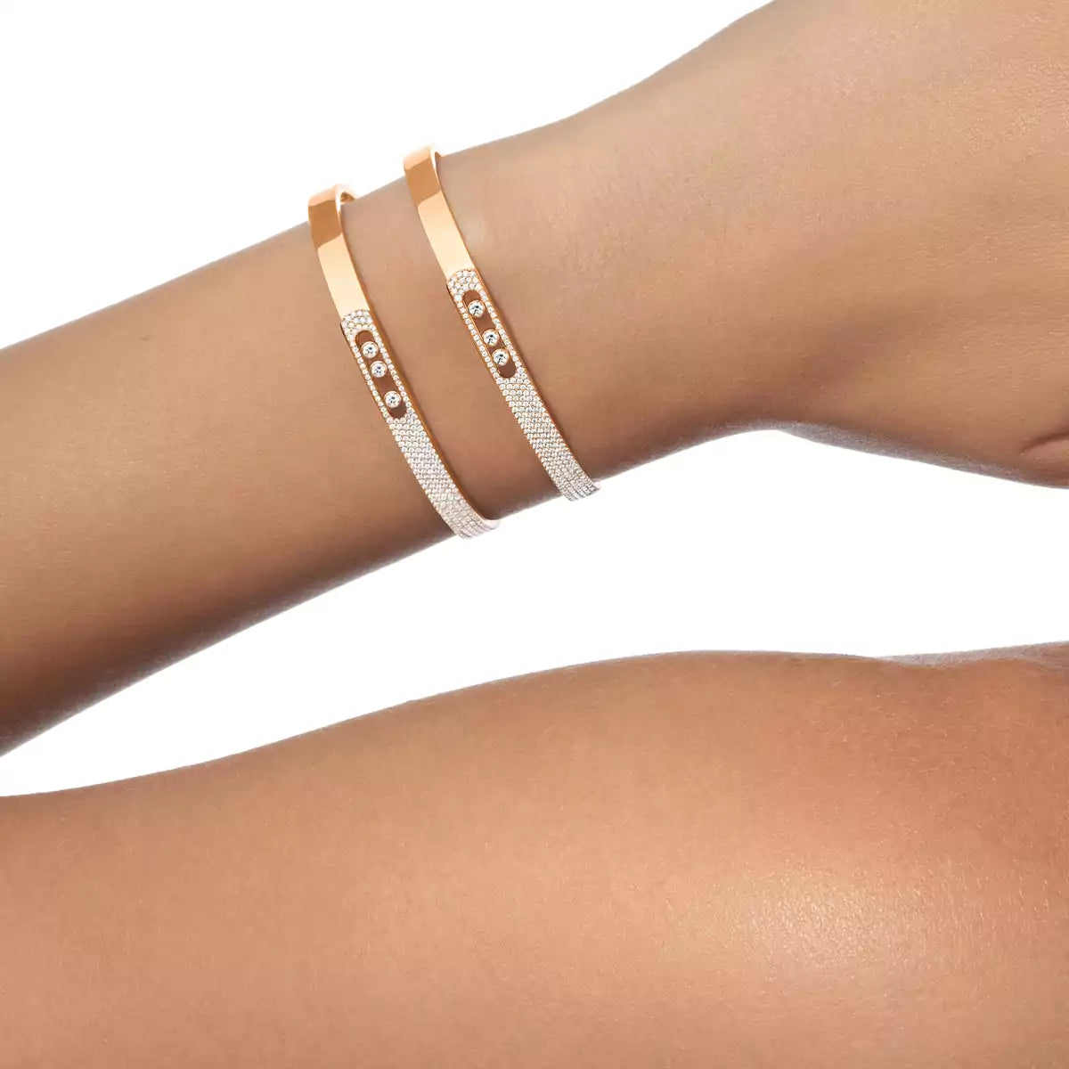 [LUXORA]Move Noa Rose Gold Pavé Diamond Bangle Bracelet