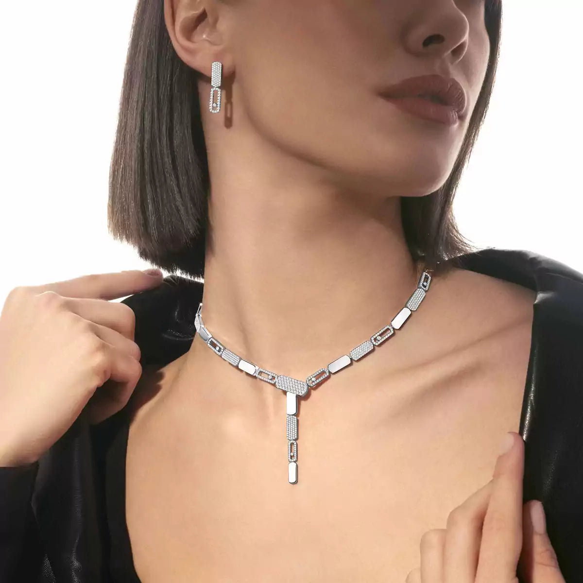 [LUXORA]Imperial Move SM Diamond Earrings