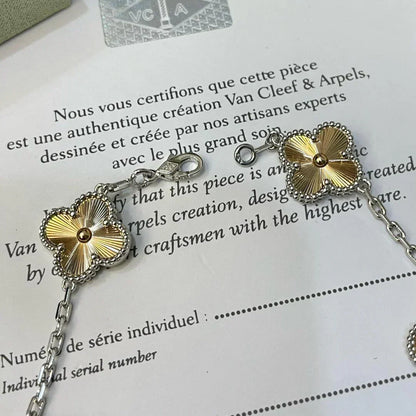 [LUXORA] CLOVER 5 MOTIF LASER BRACELET COLLECTION