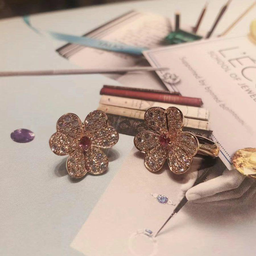 [LUXORA]FRIVOLE PINK GOLD FLOWER DIAMOND EARRINGS