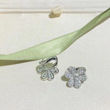 [LUXORA]FRIVOLE SILVER FLOWER DIAMOND EARRINGS