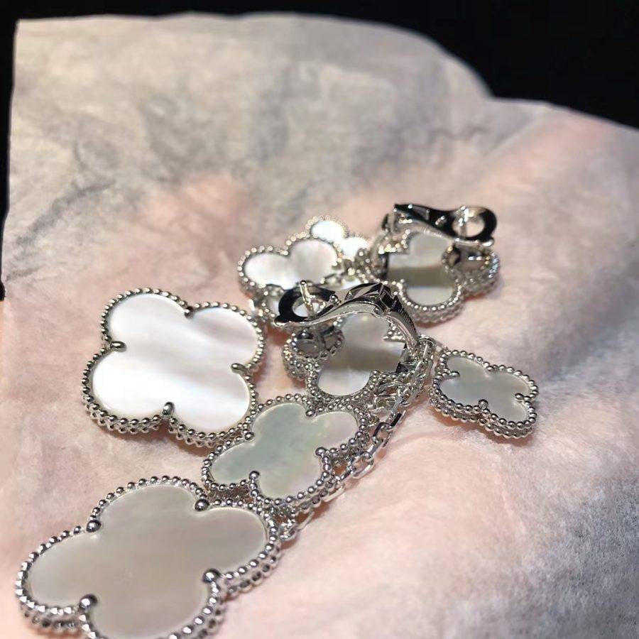 [LUXORA]CLOVER EARRINGS WHITE MOP 4 MOTIFS SILVER