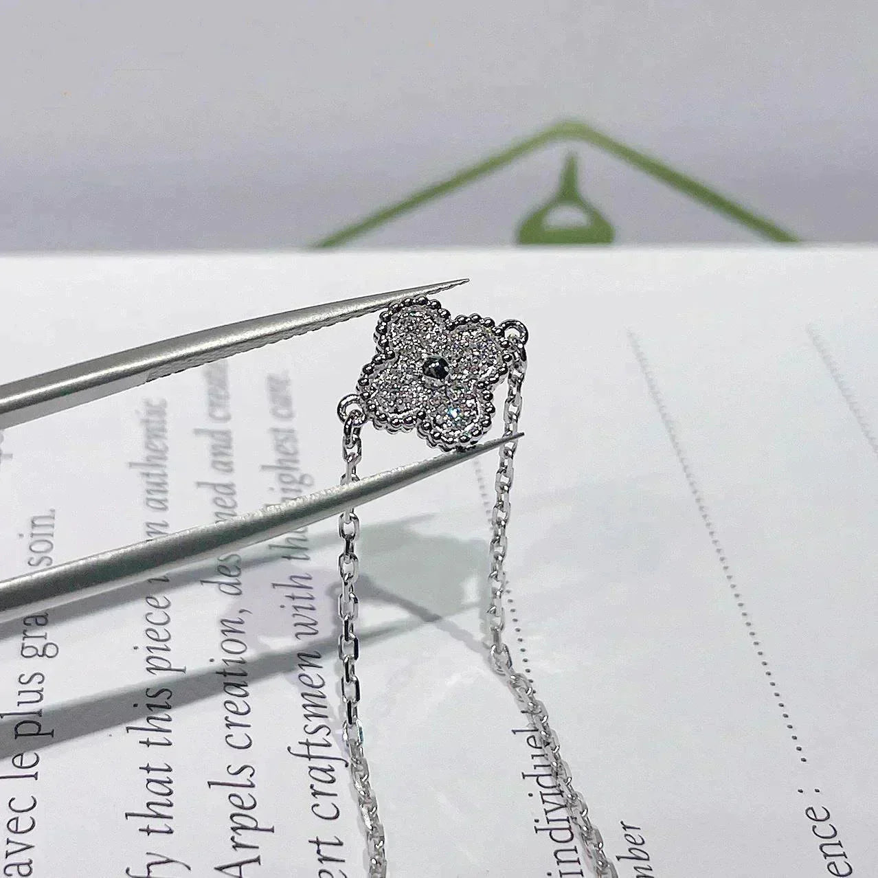[LUXORA]CLOVER  SINGLE FLOWER BRACELET SILVER