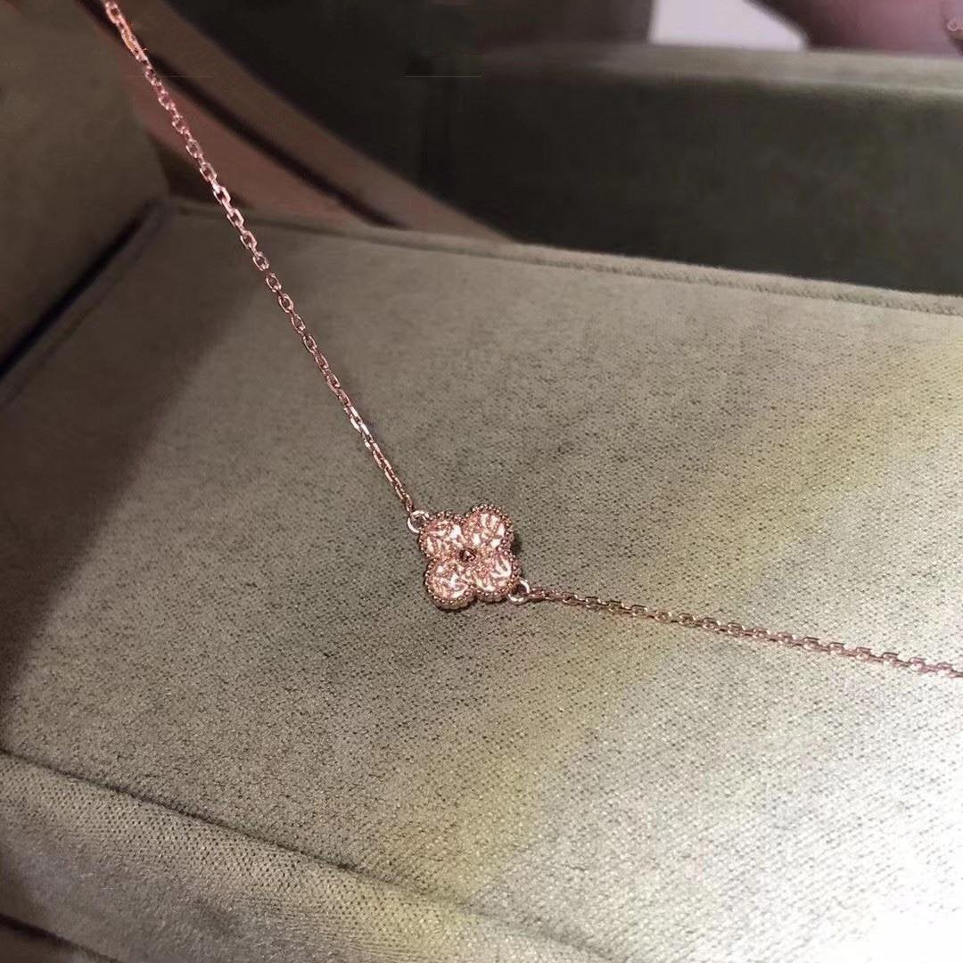 [LUXORA]CLOVER SINGLE FLOWER BRACELET